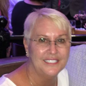 Meet your Posher, Debra